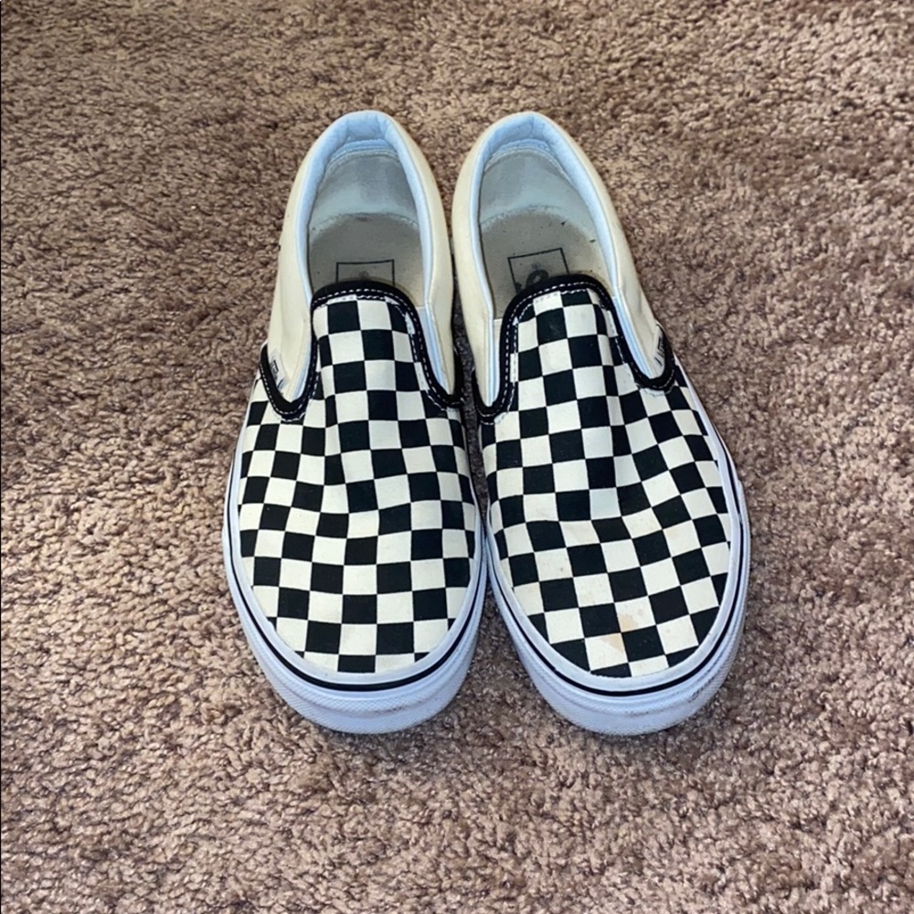 women’s checkered vans